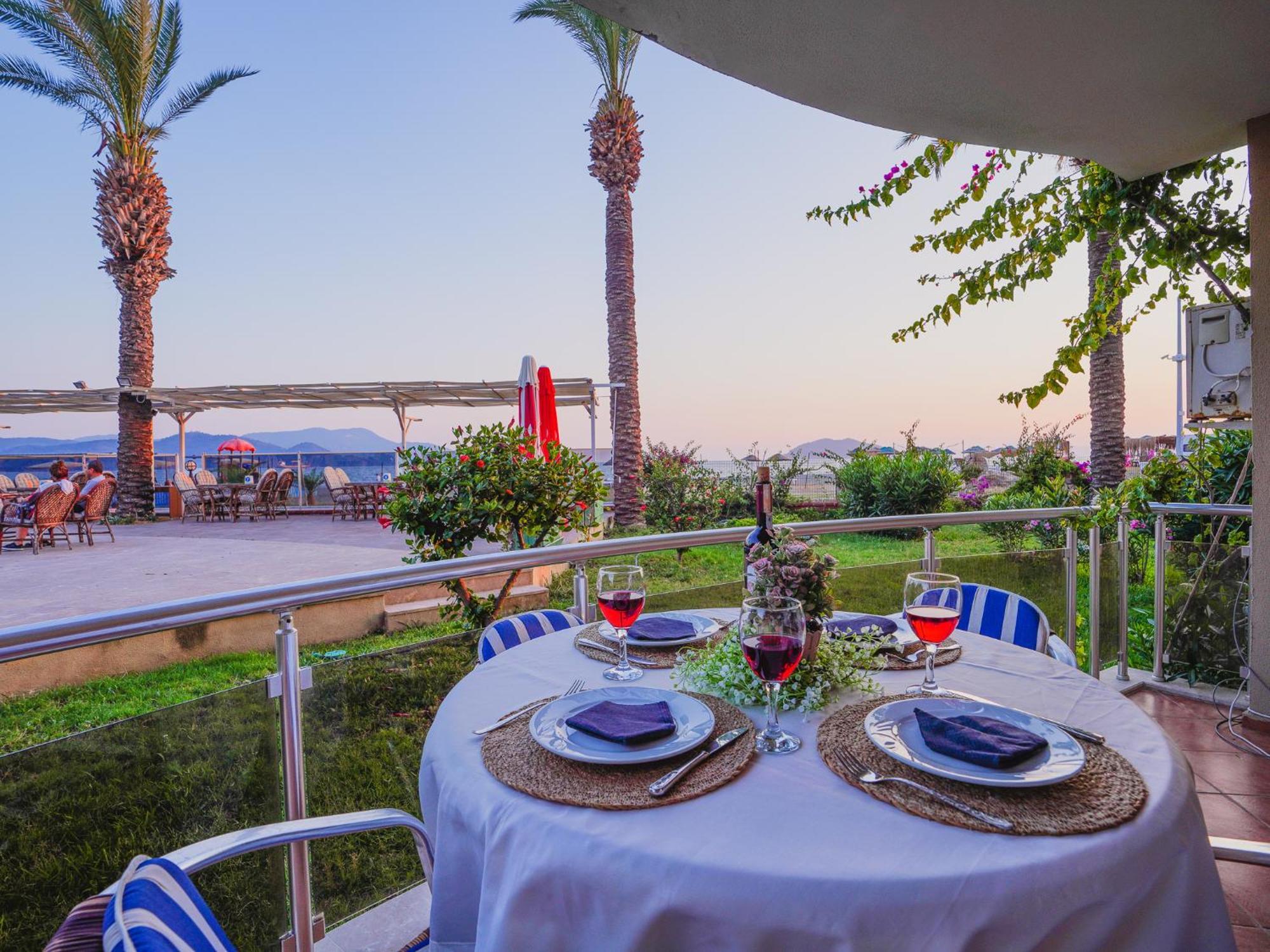 Sunset Beach Resort Aqua Lettings Fethiye Zewnętrze zdjęcie
